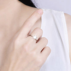 Xyrena Women's Ring