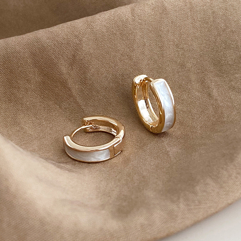 Ring Earrings Women's Simple Contrast Color Creamy White Ring Earrings Daily Temperament Small Circle Earrings Sleeping Without Picking