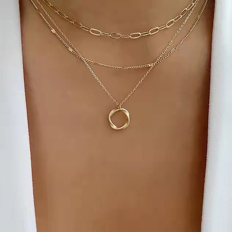 Alloy Necklace Wholesale European And American Thick Chain Exaggerated Necklace Electroplated Circle Pendant Fashion Hip-Hop Personalized Women's Necklace