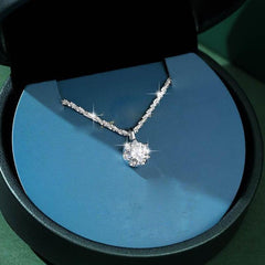 New Arrival White Diamond Sparkling Necklace Women's All-Match Starling Clavicle Chain Ins Style Advanced Sense Niche Light Luxury