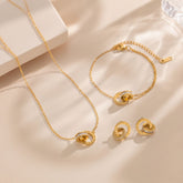 Interlocking Roman Diamond-Encrusted Titanium Steel Necklace For Women, Trendy And High-End, Versatile Collarbone Chain Set That Does Not Fade