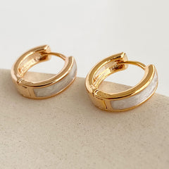 Ring Earrings Women's Simple Contrast Color Creamy White Ring Earrings Daily Temperament Small Circle Earrings Sleeping Without Picking