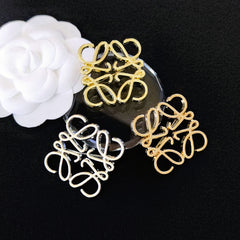 The Luojia Square Women's Brooch