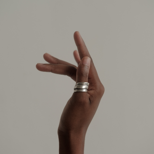 5 Jewelry Styling Tips Every Australian Women Should Know in 2025