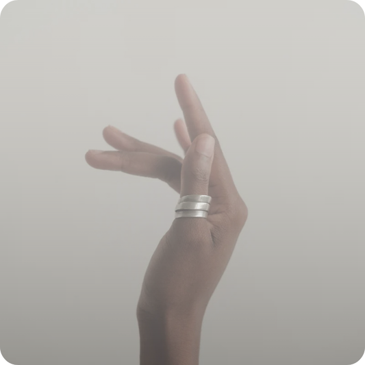 5 Jewelry Styling Tips Every Australian Women Should Know in 2025