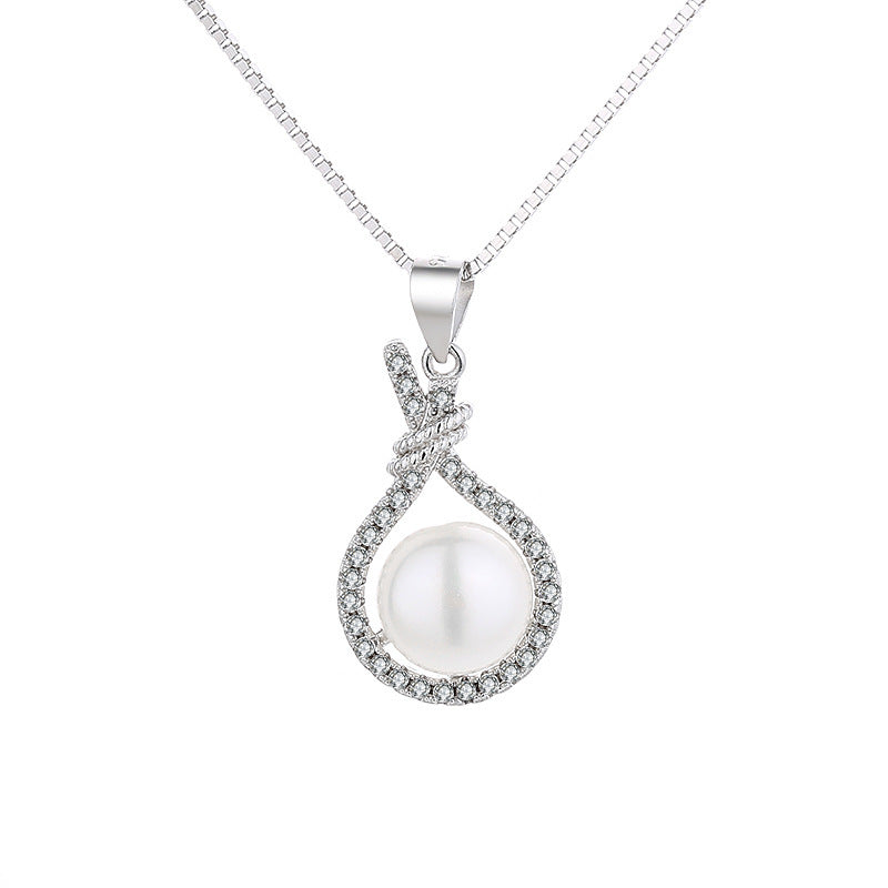 Evanie Pearl Women Necklace