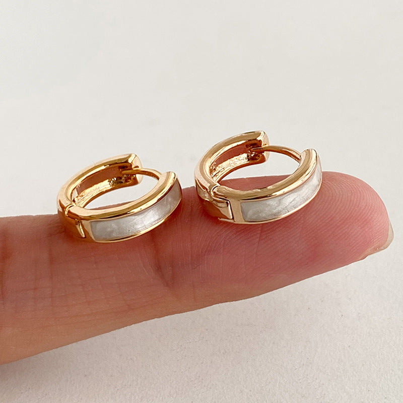 Ring Earrings Women's Simple Contrast Color Creamy White Ring Earrings Daily Temperament Small Circle Earrings Sleeping Without Picking