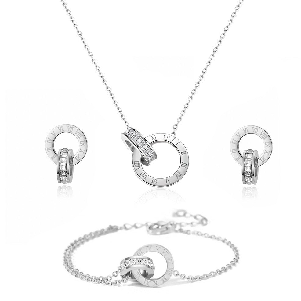 Interlocking Roman Diamond-Encrusted Titanium Steel Necklace For Women, Trendy And High-End, Versatile Collarbone Chain Set That Does Not Fade