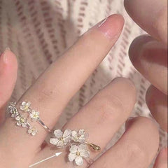 Xiaohong Book Blogger Same Style Accessories Flower Ring Niche Design High Sense Ring Female Simple Style Flower Flower