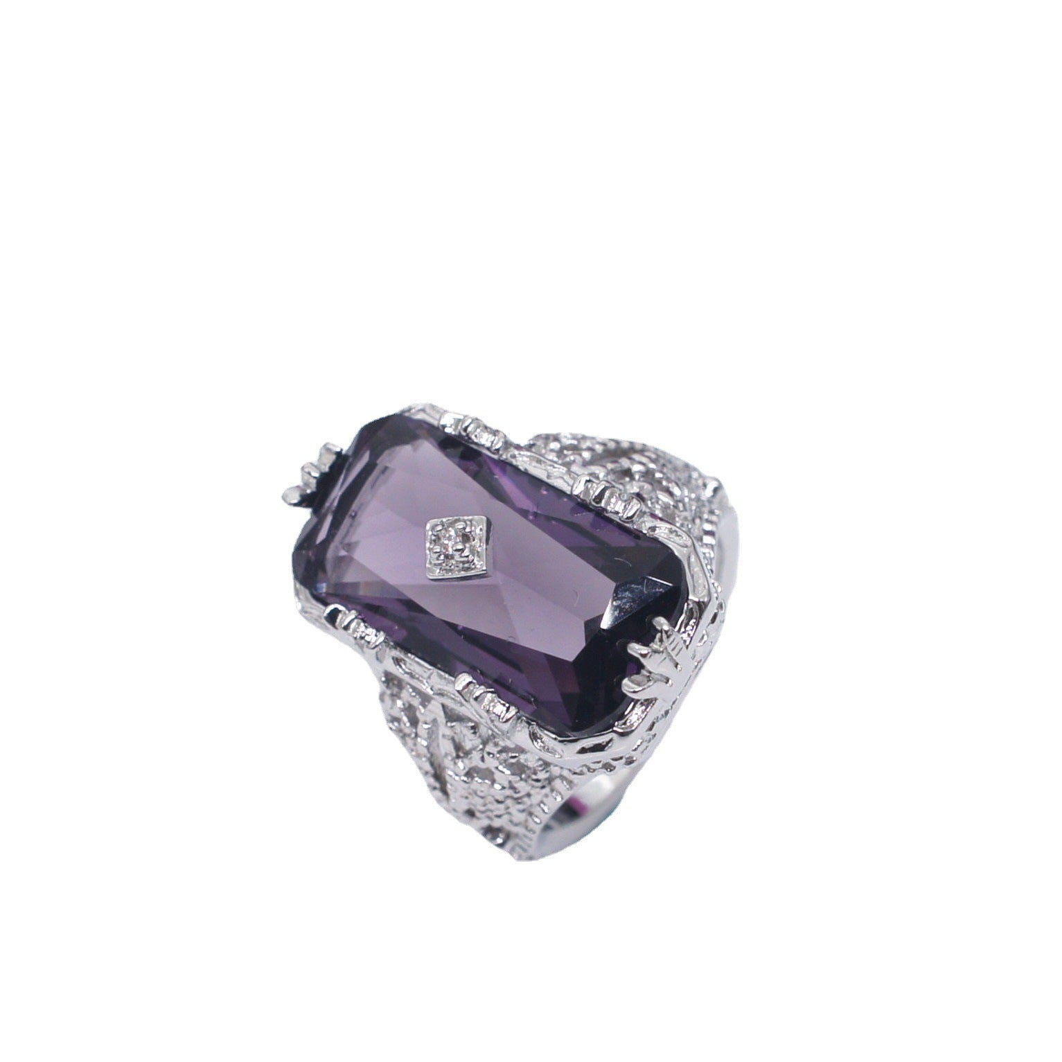 Zhen Rong Wish Best Selling Inlaid Chamfered Rectangular Amethyst Princess Ring European And American Hollow Through Flower Female Finger Ring